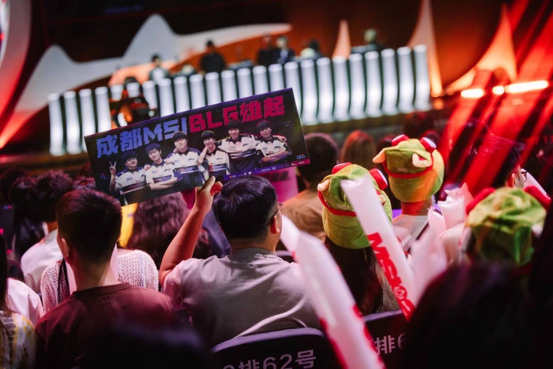 T1 所有玩家轮流赢得多波终局并扳平比分！ T1 1-1 G2